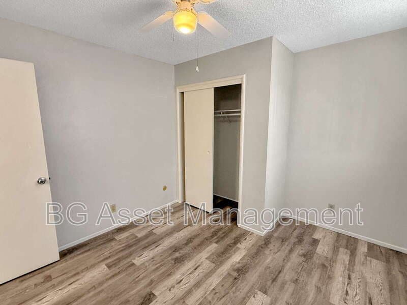 Sacramento Condo: 1928 Ethan Way