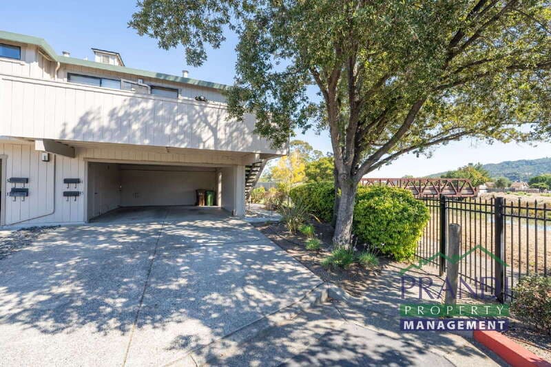 San Rafael Condo: 45 Sailmaker Ct