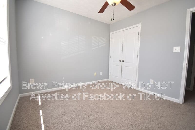 Fayetteville House: 4840 Headwind Drive
