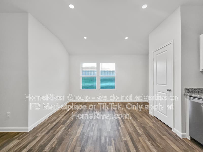 Springtown House: 613 Jameson St