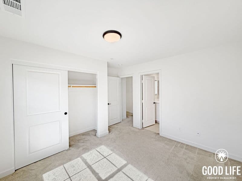San Marcos House: 866 Slate St
