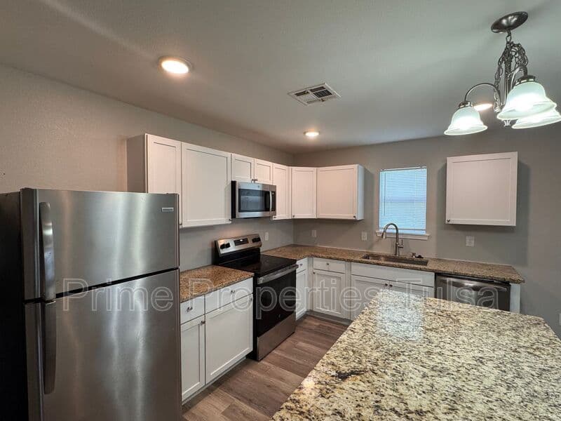Tulsa Condo: 4120 W. 56th Pl. S.