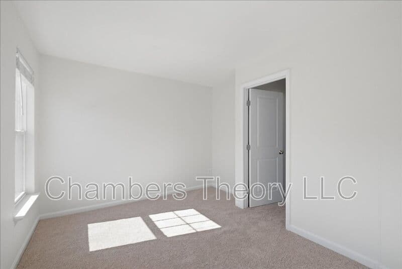 Bristow House: 9180 Ribbon Falls Loop