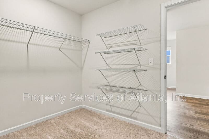 Flowery Branch House: 5313 Melbourne Ln