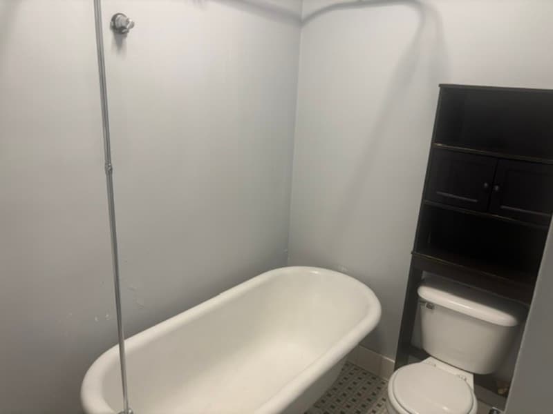Manitowoc Condo: 812-814 Washington Street - 814A - 1