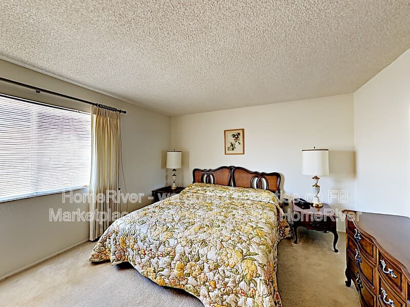 Sun City House: 10413 W Oak Ridge Dr