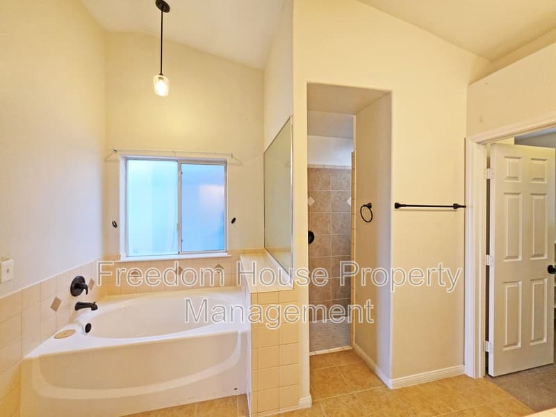 Pahrump House: 410 East Bellville Road