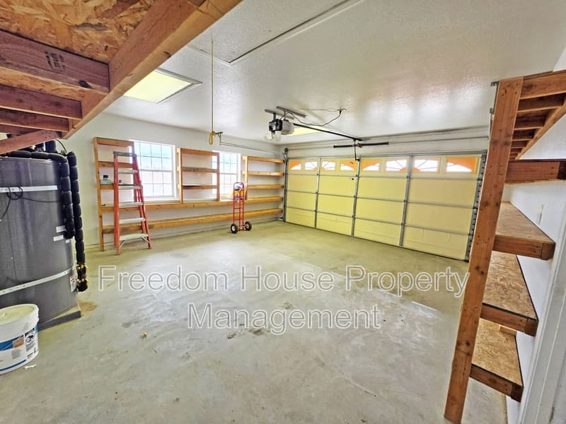 Pahrump House: 2060 River Plate Drive