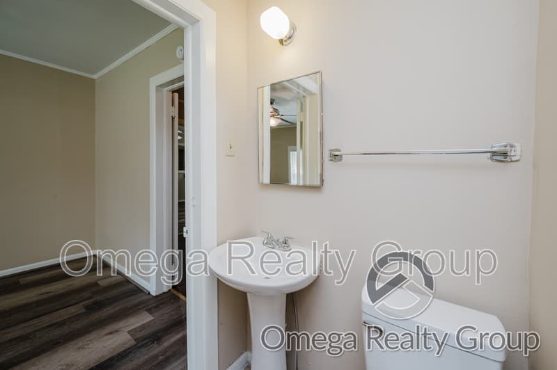 Mount Olive House: 2575 Mount Olive Rd