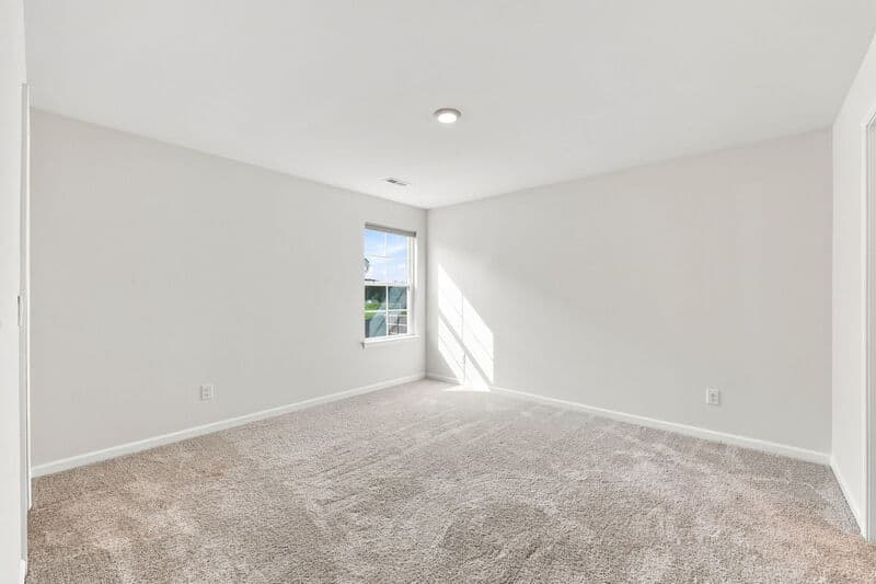 Mebane House: 2509 Summersby Drive