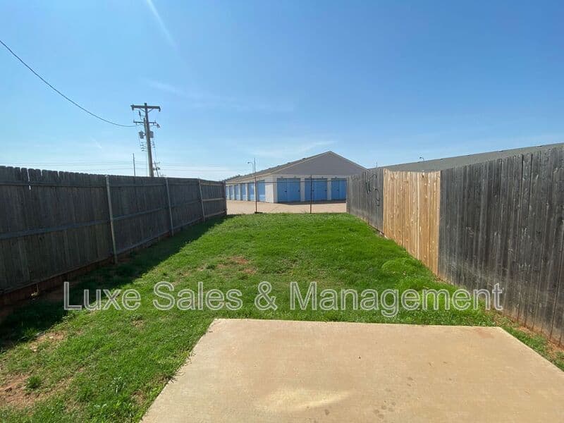 Oklahoma City House: 6933 Mayberry Lane