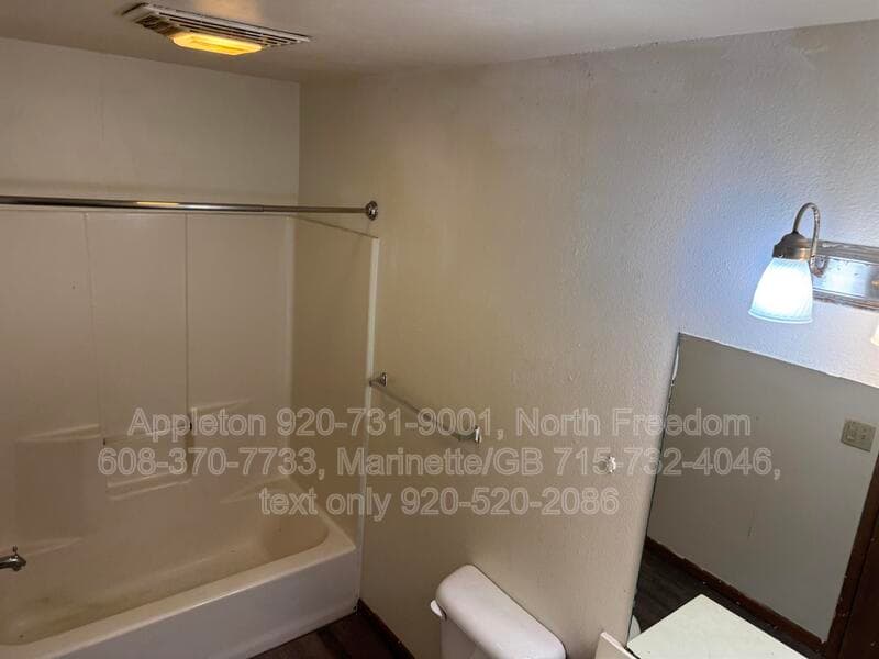 Marinette Condo: 907 Madison Ave. #11