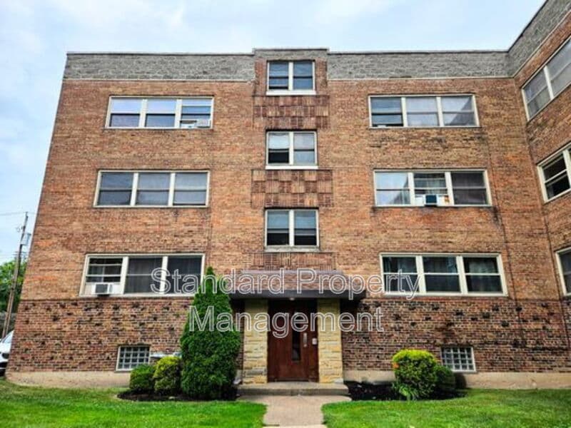 Buffalo Condo: 1990 Delaware Avenue