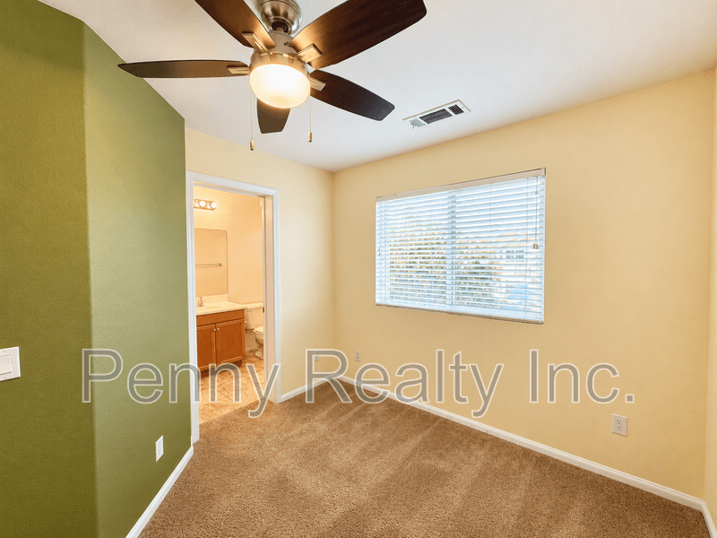 San Diego House: 4820 Charles Lewis Way