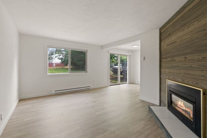 Post Falls Condo: 208 West 13th Avenue - 3