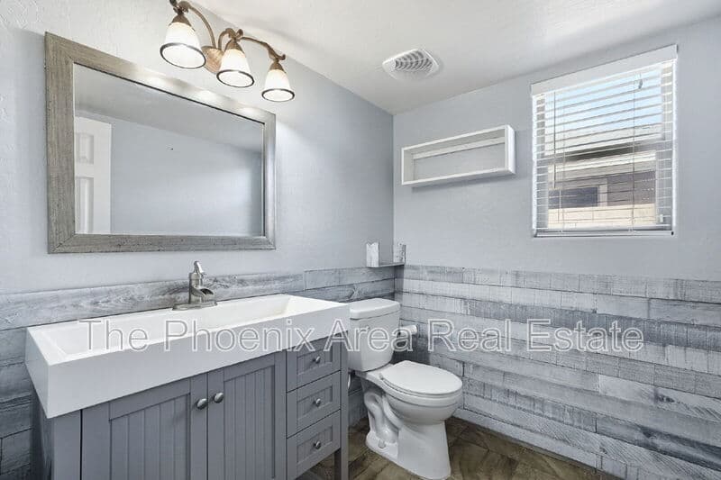 San Tan Valley House: 2669 W Quick Draw Way