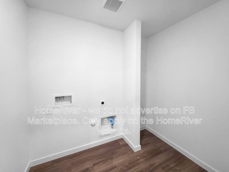 Arizona City House: 10080 W Century Dr