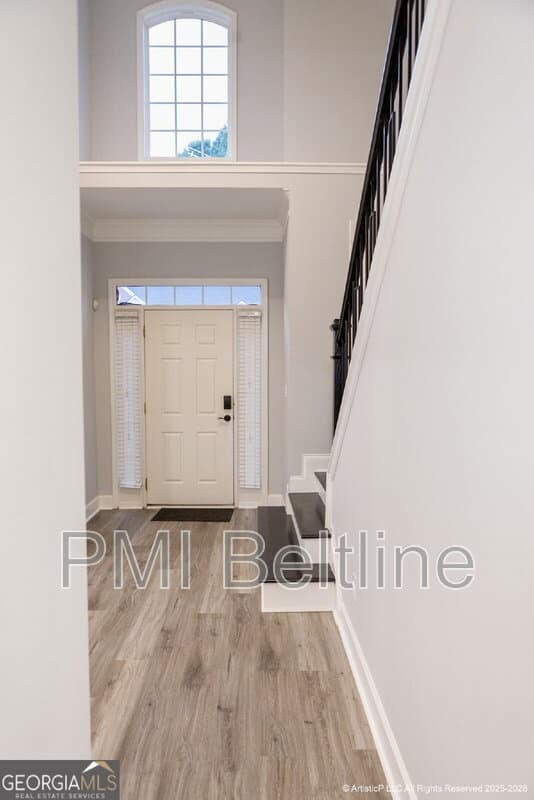College Park House: 4644 Creekside Cove