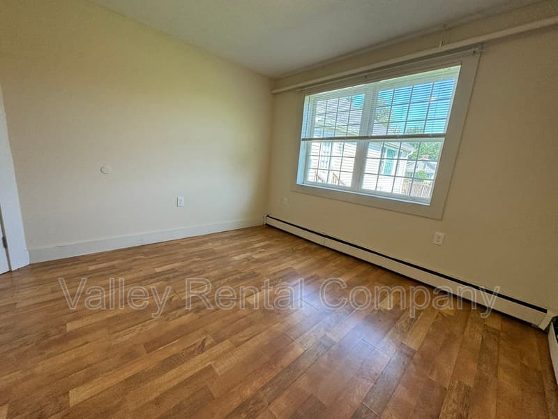 Hadley Condo: 132 Middle Street - 3