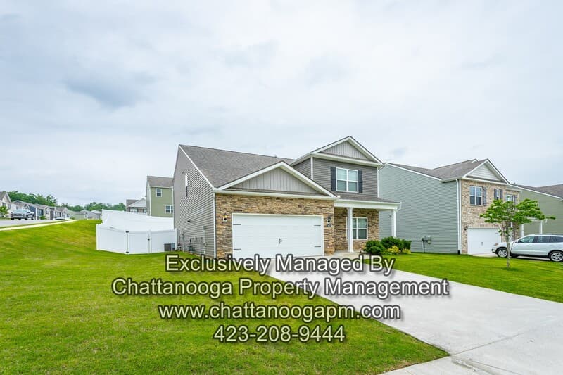 Apison House: 9807 Ramble Brook Ln