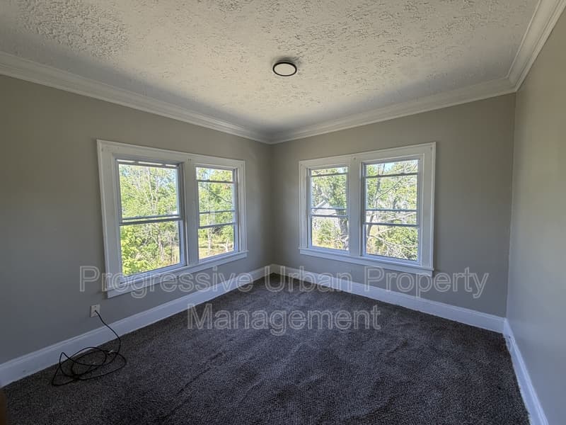Cleveland Condo: 3349 East 125th Street - Upstairs
