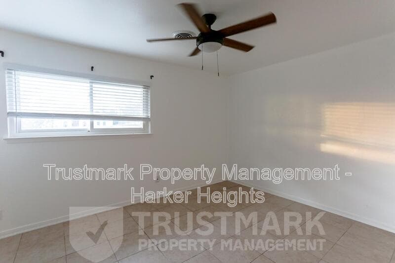 Harker Heights House: 101 Highland Oaks Drive