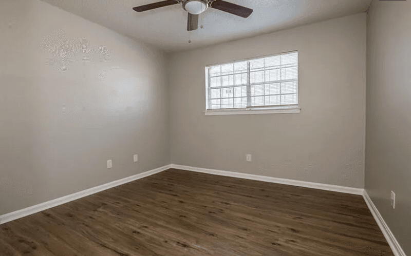 Birmingham House: 1916 18th Place North