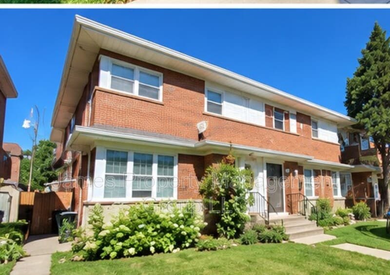 Des Plaines Condo: 458 Oak St