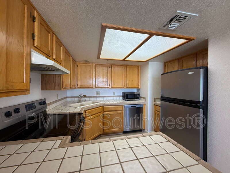 Bullhead City Condo: 1611 Highway 95