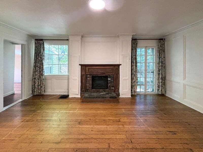 Eugene House: 444 Blair Boulevard