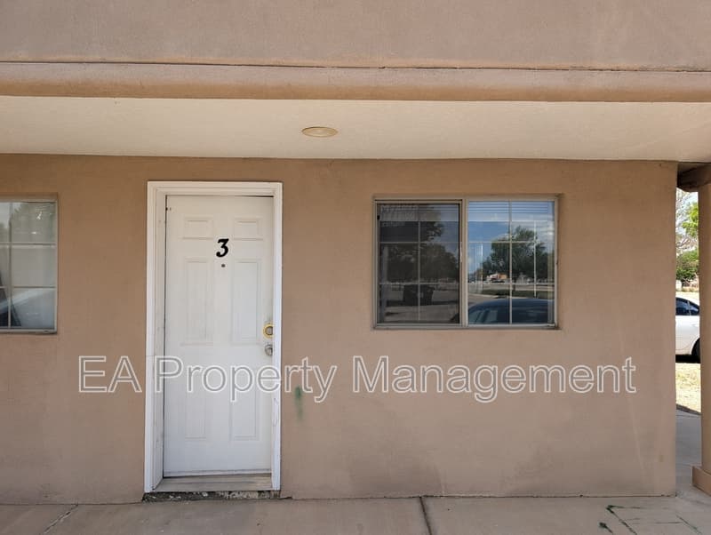 Moriarty House: 502 U.S. Route 66