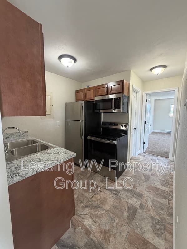 Nitro Apartment: 1101 Main Avenue