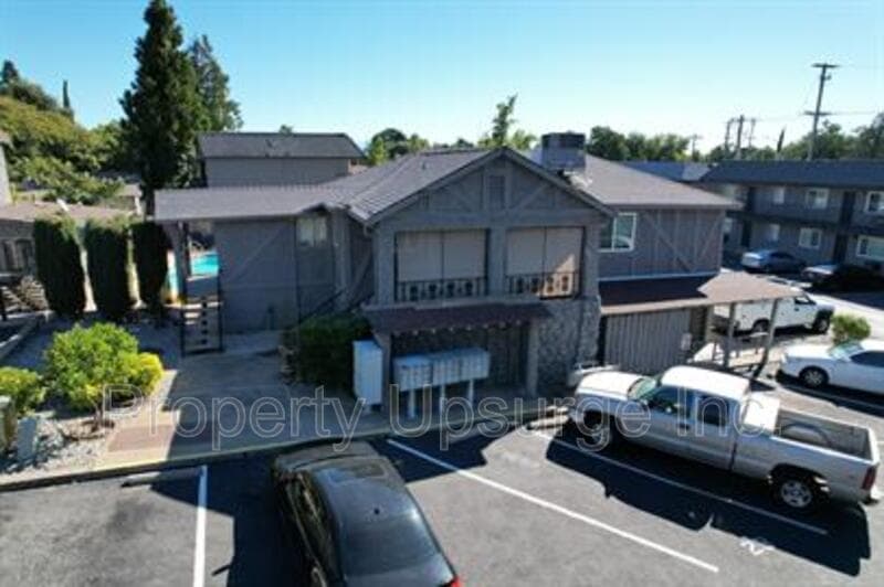 Redding Apartment: 3980 Churn Creek Rd