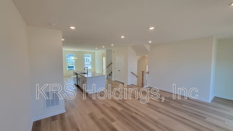 Wendell Townhome: 838 Parc Townes Drive
