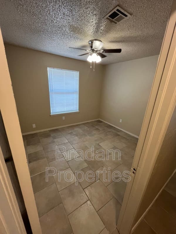 Tulsa Condo: 5981 East 25th Pl