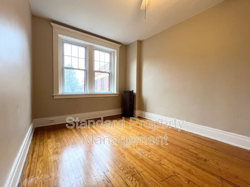 Buffalo Condo: 196 Crescent Avenue
