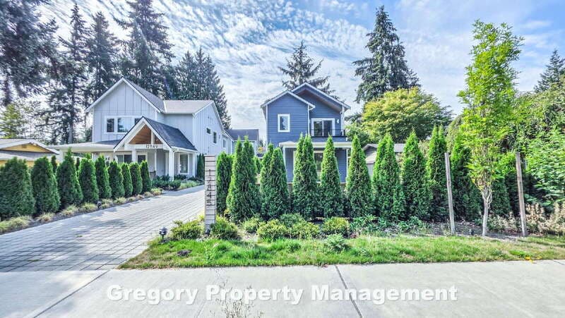 Kirkland Condo: 12845 NE 113th St