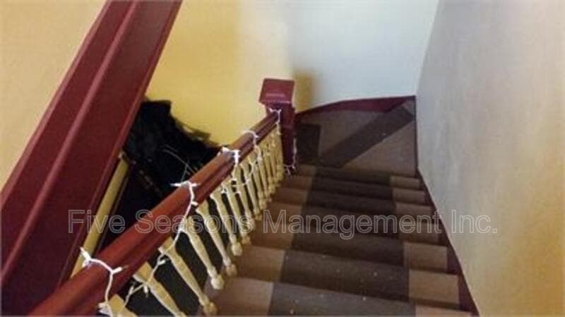Burlington Condo: 39 B Buell