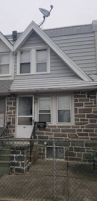 Upper Darby House: 451 Timberlake Road