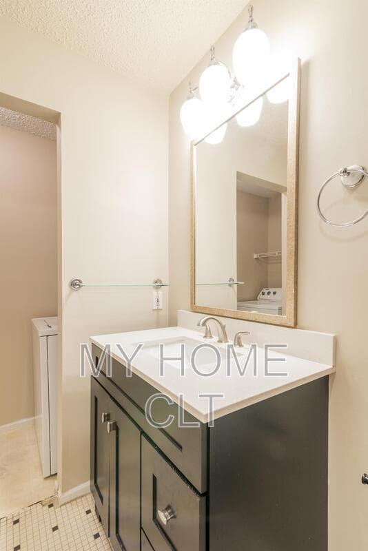 Charlotte Condo: 2516 Cranbrook Lane #11