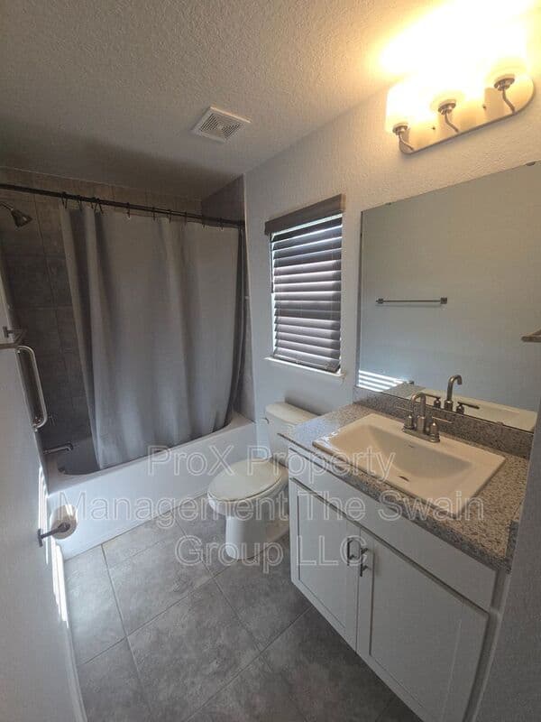 Winter Haven House: 2107 Cartgate Lane
