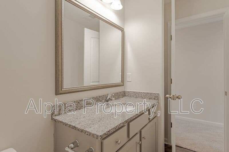 Greer Townhome: 8 Sabine Leaf Ct