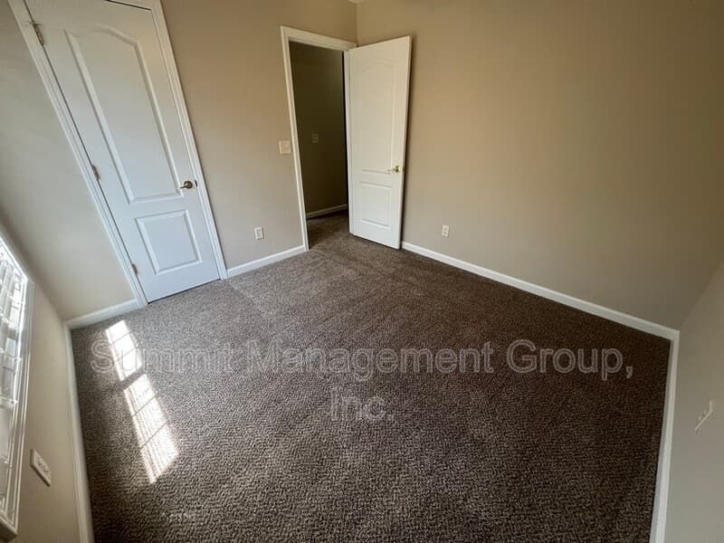McDonough House: 1157 Chateau Terrace