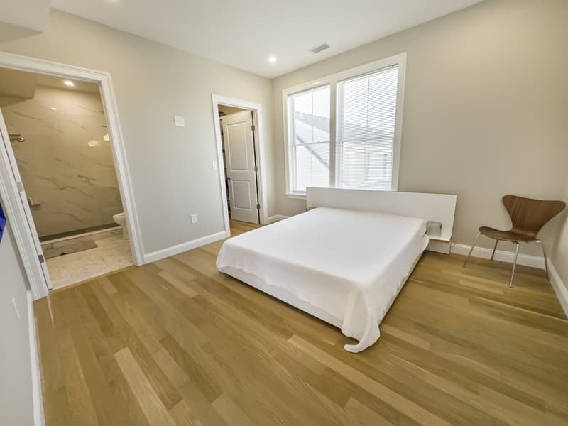 Boston Condo: 40 Waverly Street