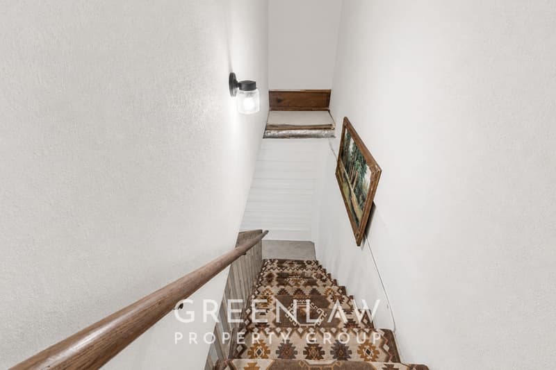 Atlanta House: 3605 Flat Shoals Road