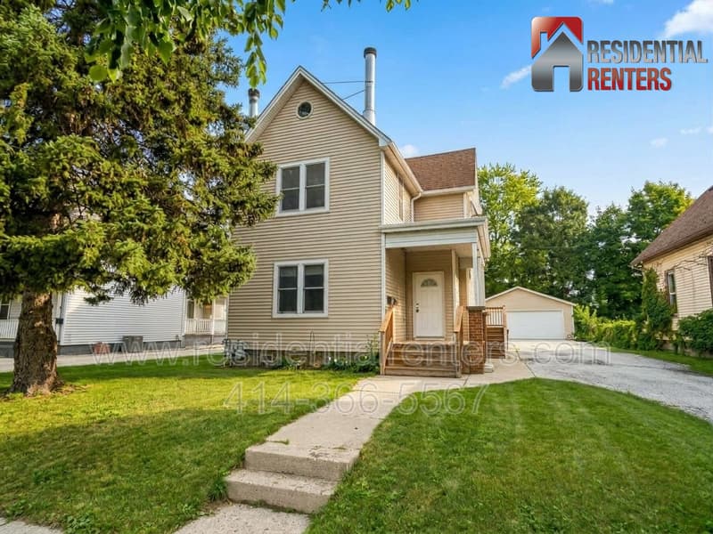 Milwaukee Condo: 2210 S Winchester Street