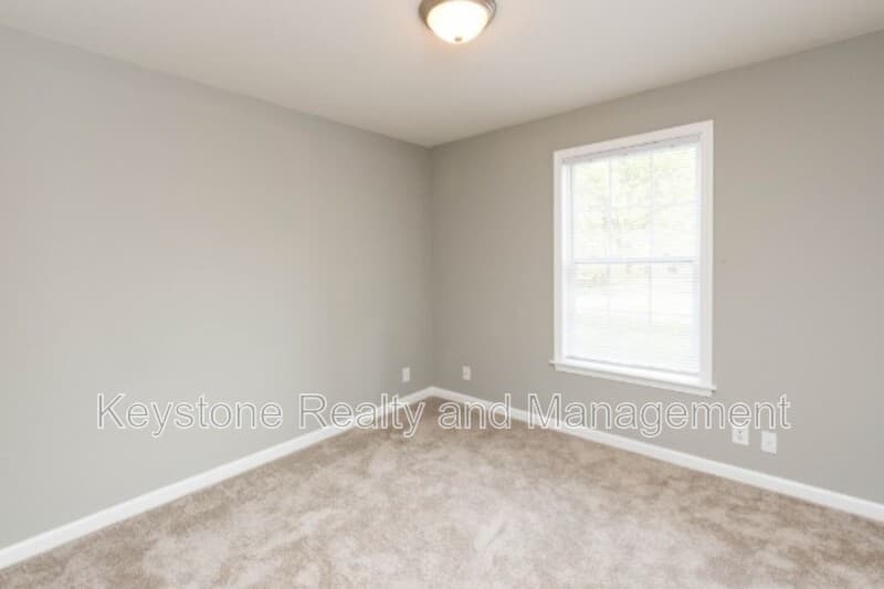 Clarksville Condo: 3301 Royster Lane