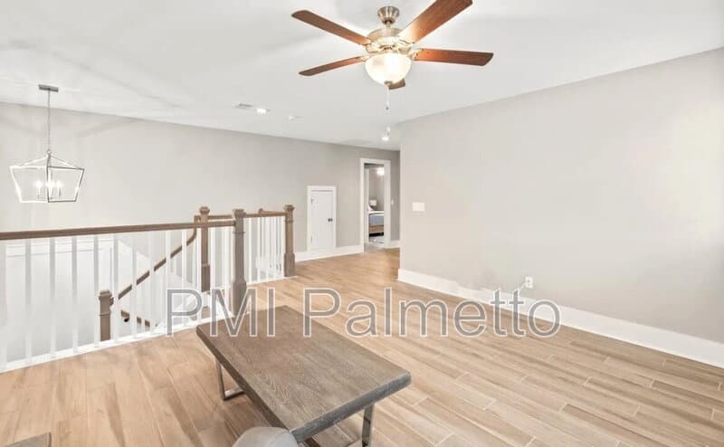 Lexington House: 2322 High Bluff Loop