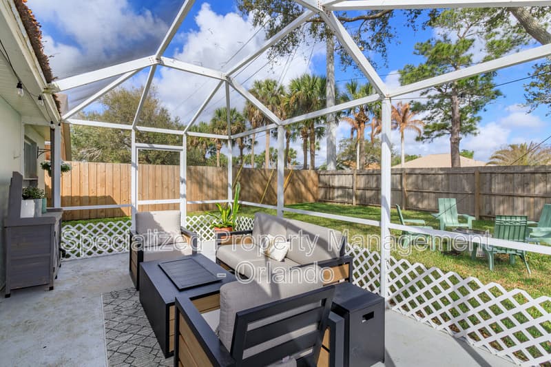 West Melbourne House: 2532 Ventura Cir