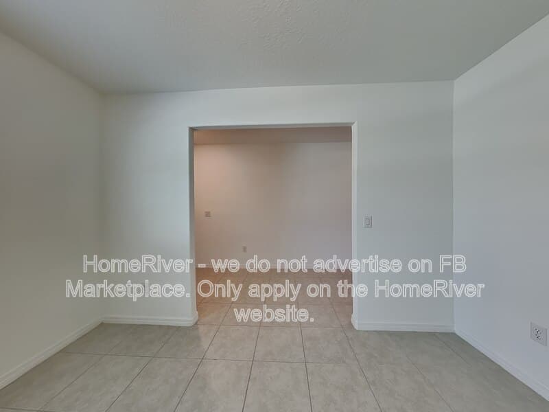 Riverview House: 10227 Shady Preserve Dr